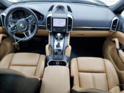 
										2017 Porsche Cayenne full									