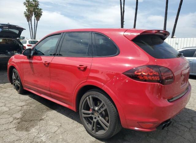 
								2013 Porsche Cayenne full									