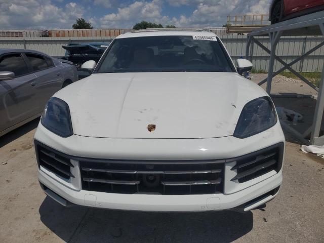 2024 Porsche Cayenne