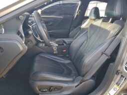 
										2019 Lexus Es 350 full									