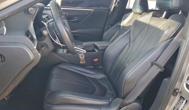 
								2019 Lexus Es 350 full									