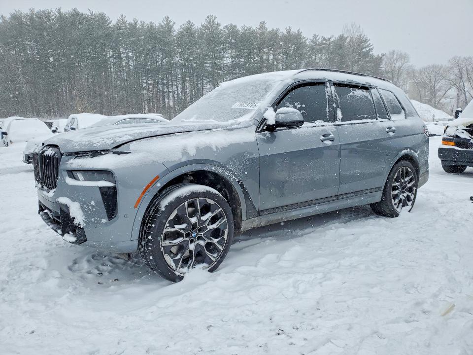 2024 BMW X7