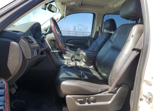 
								2012 Cadillac Escalade full									