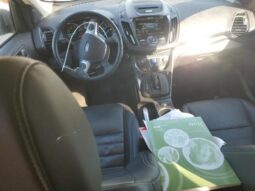 
										2015 Ford Escape tit full									