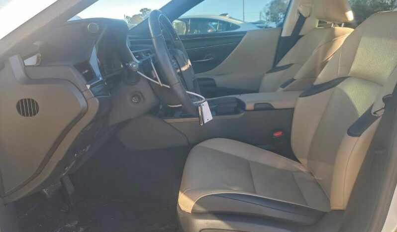 
								2021 Lexus Es 350 full									