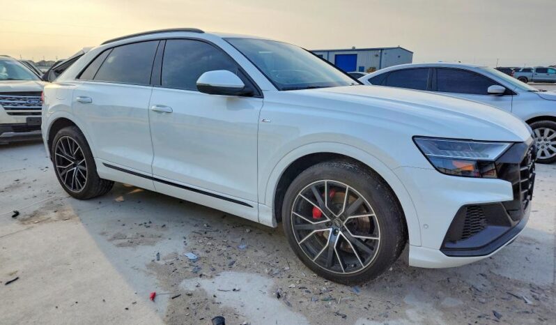 
								2021 Audi Q8 full									