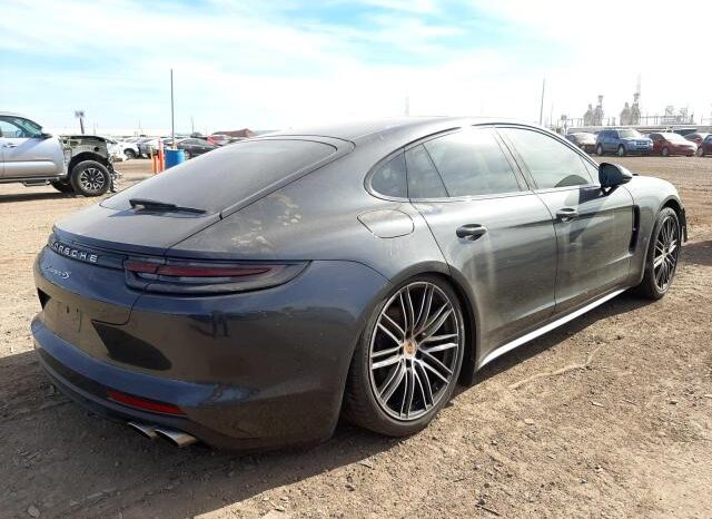 
								2018 Porsche Panamera full									