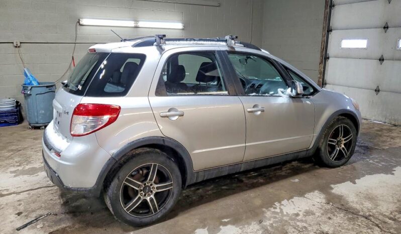 
								2012 Suzuki Sx4 full									
