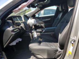 
										2024 BMW 7 series full									