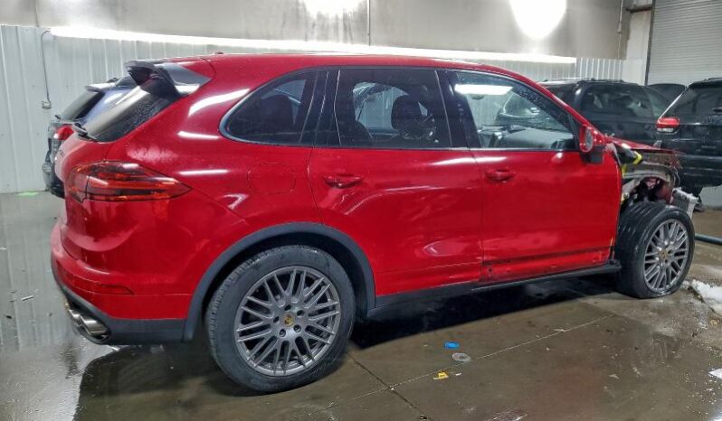 
								2018 Porsche Cayenne full									