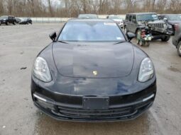 
										2020 Porsche Panamera full									