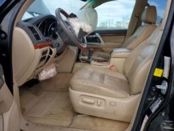 
										2013 Toyota Land cruiser full									