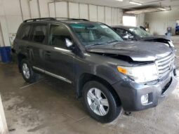 
										2013 Toyota Land cruiser full									