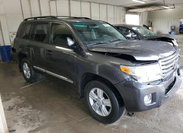 
								2013 Toyota Land cruiser full									