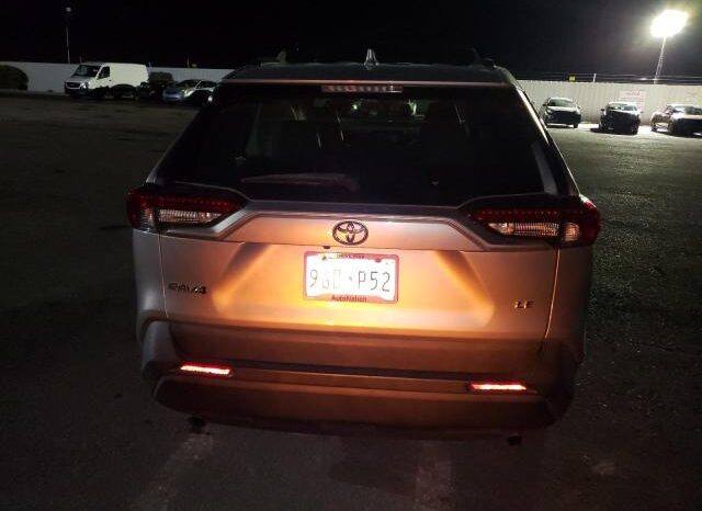 
								2019 Toyota Rav4 full									