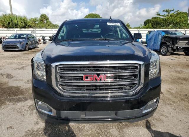 
								2019 Gmc Yukon full									