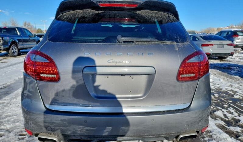 
								2012 Porsche Cayenne full									