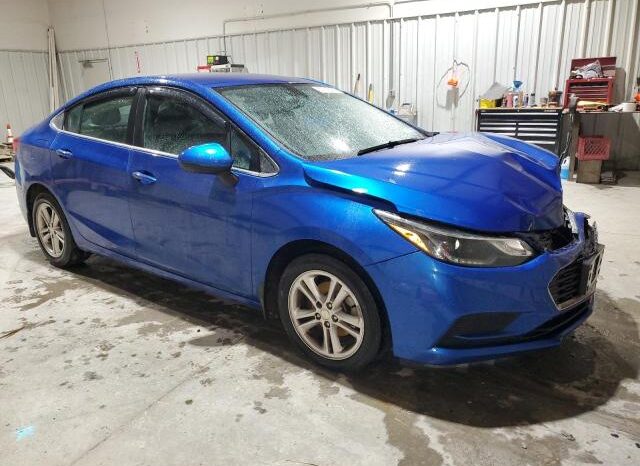 
								2017 Chevrolet Cruze full									