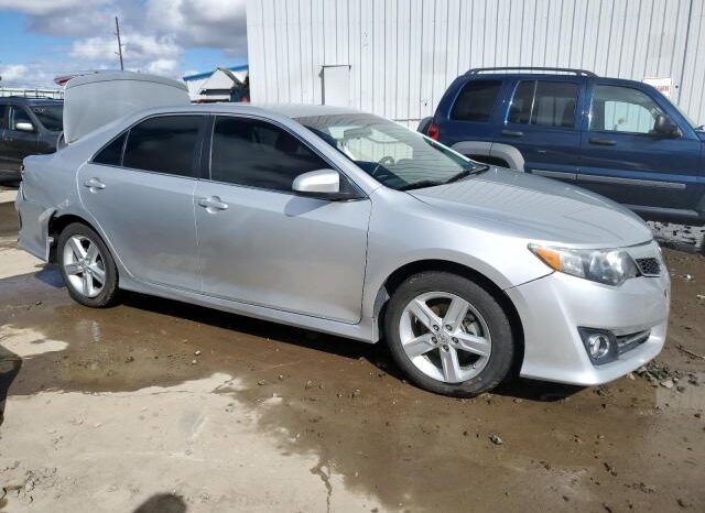 
								2013 Toyota Camry l full									
