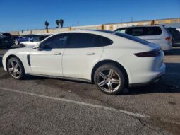
										2017 Porsche Panamera full									