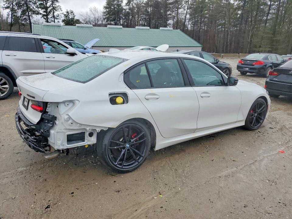 2022 BMW M3