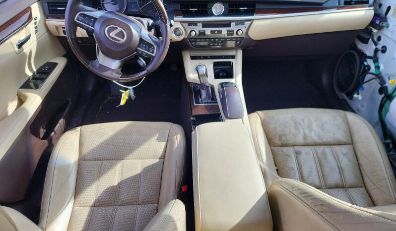 
								2016 Lexus Es 350 full									
