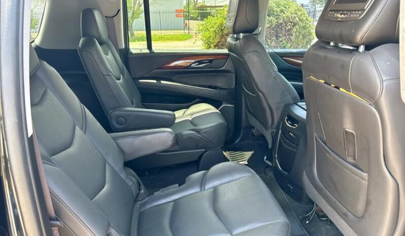 
								2016 Cadillac Escalade full									