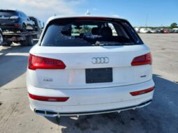 
										2020 Audi Q5 full									