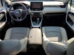 
										2021 Toyota Rav4 full									