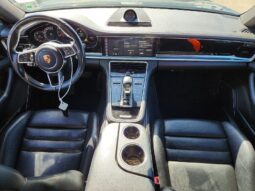 
										2017 Porsche Panamera full									