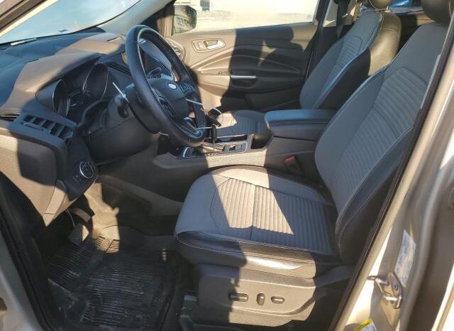 
								2018 Ford Escape se full									