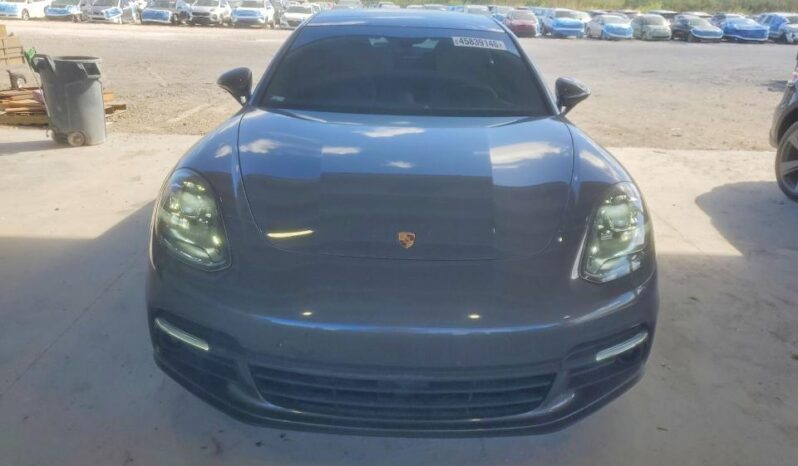 
								2018 Porsche Panamera full									