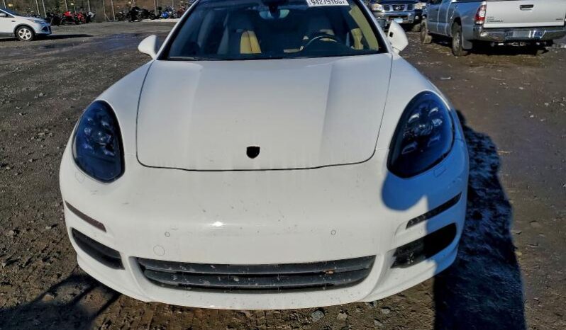 
								2015 Porsche Panamera full									