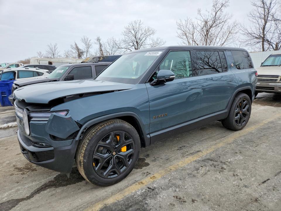 2026 Rivian R1s