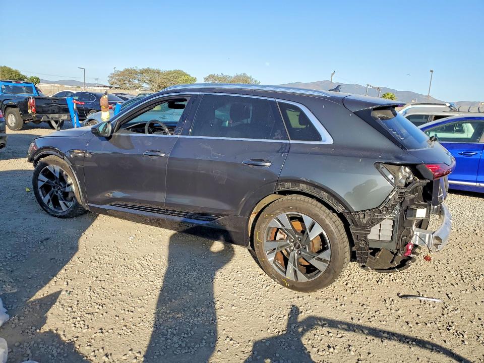 2022 Audi E-tron
