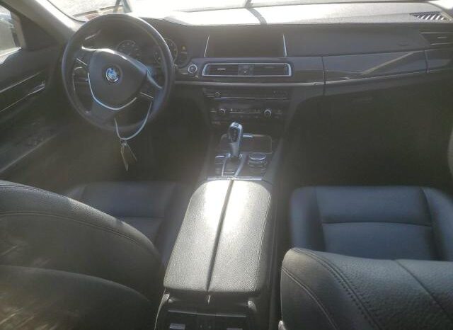 
								2015 BMW 7 series full									