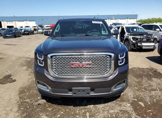 
								2017 Gmc Yukon full									
