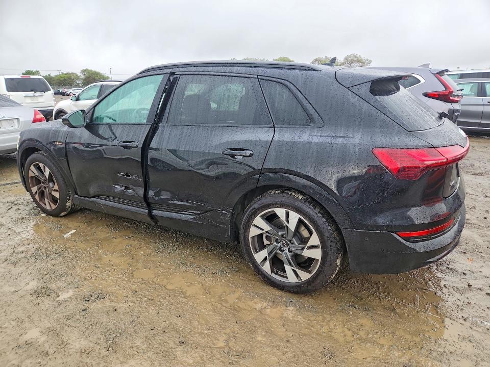 2021 Audi E-tron