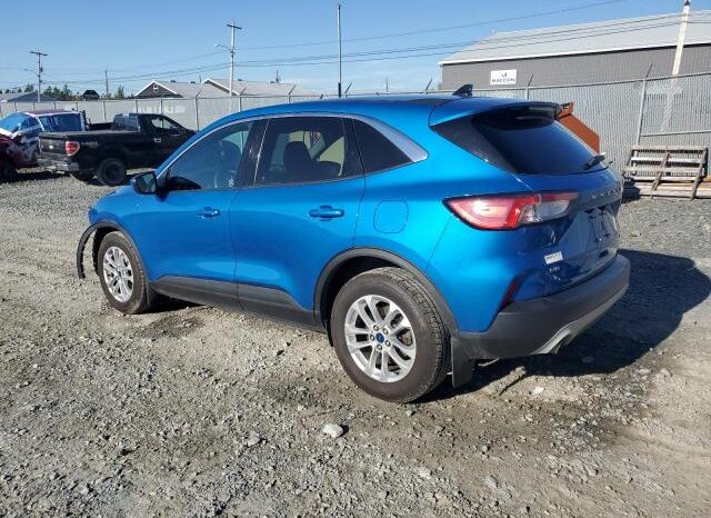 
								2020 Ford Escape se full									