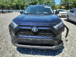 
										2022 Toyota Rav4 full									