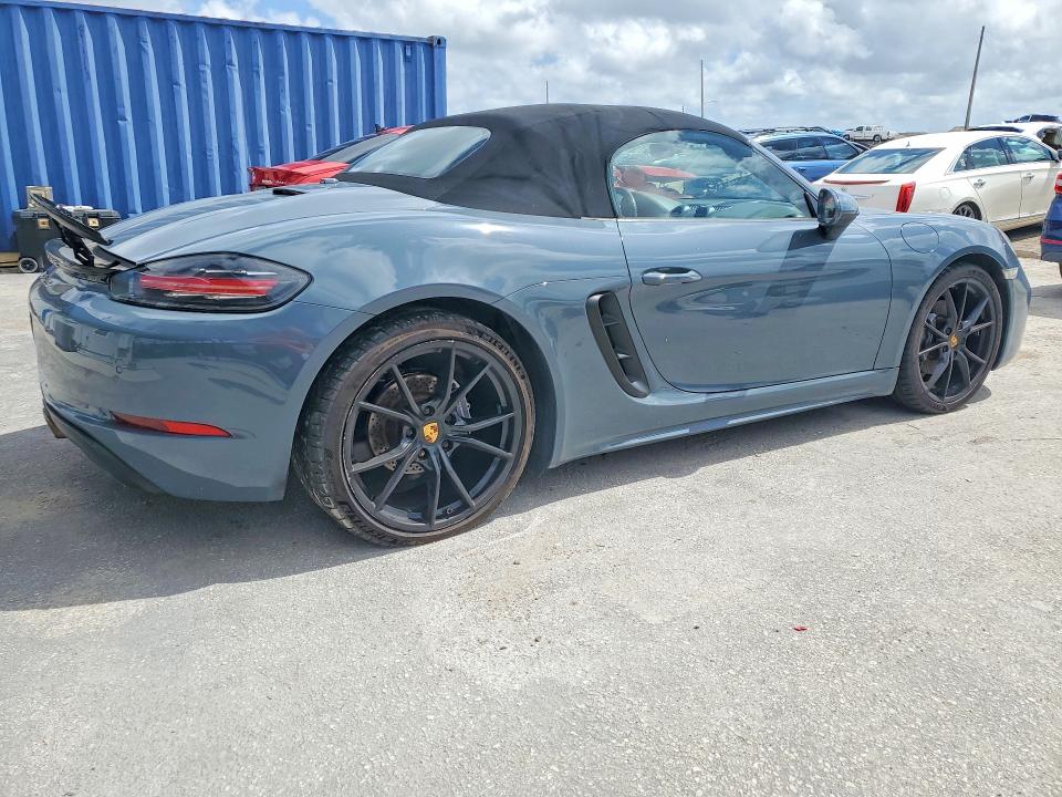 2017 Porsche Boxster