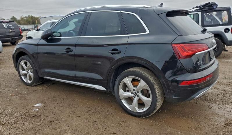
								2021 Audi Q5 full									