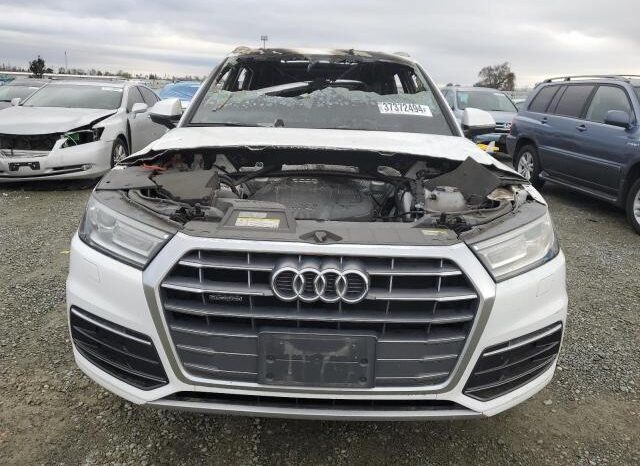 
								2018 Audi Q5 full									