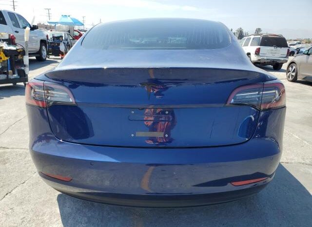 
								2018 Tesla Model 3 full									