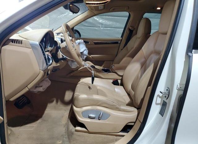
								2012 Porsche Cayenne full									