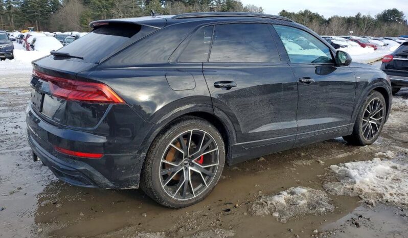 
								2023 Audi Q8 full									