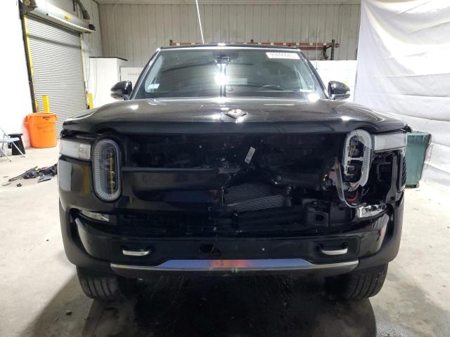 2023 Rivian R1s