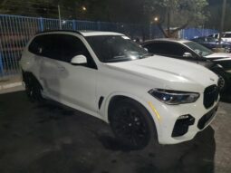 
										2020 BMW X5 full									