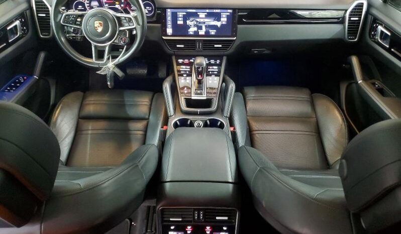 
								2020 Porsche Cayenne full									