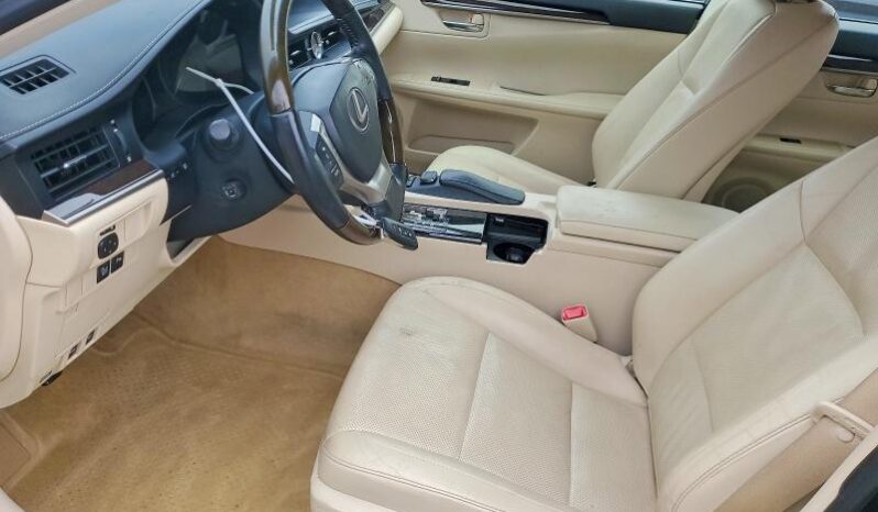 
								2015 Lexus Es 350 full									